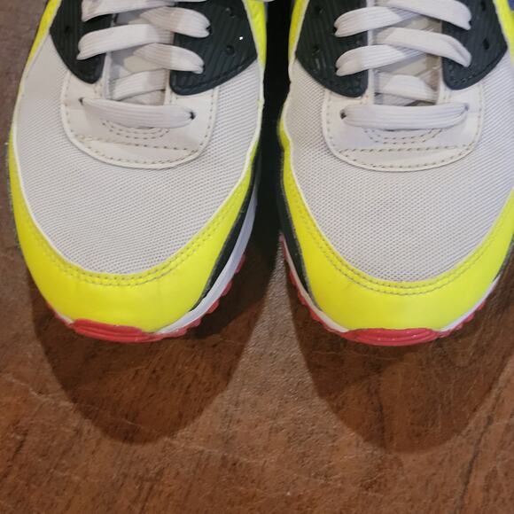 Nike Air Max 90 Volt Light Bone Ultramarine DH8010-003 Women’s Sz 8.5 - Picture 13 of 13